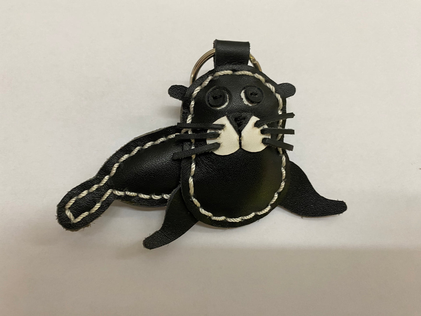 No. 527 Keychain Sea lion