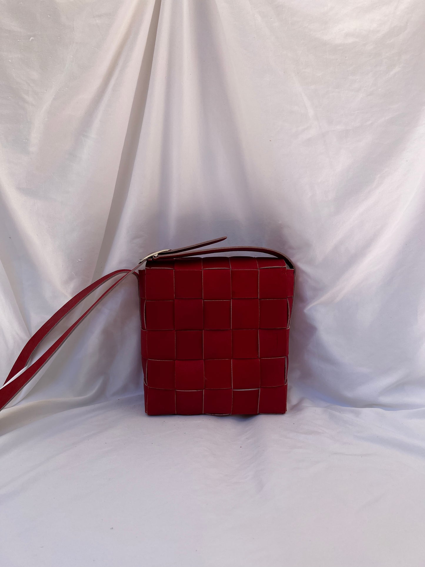 No. 245 Weaved crossbody bag