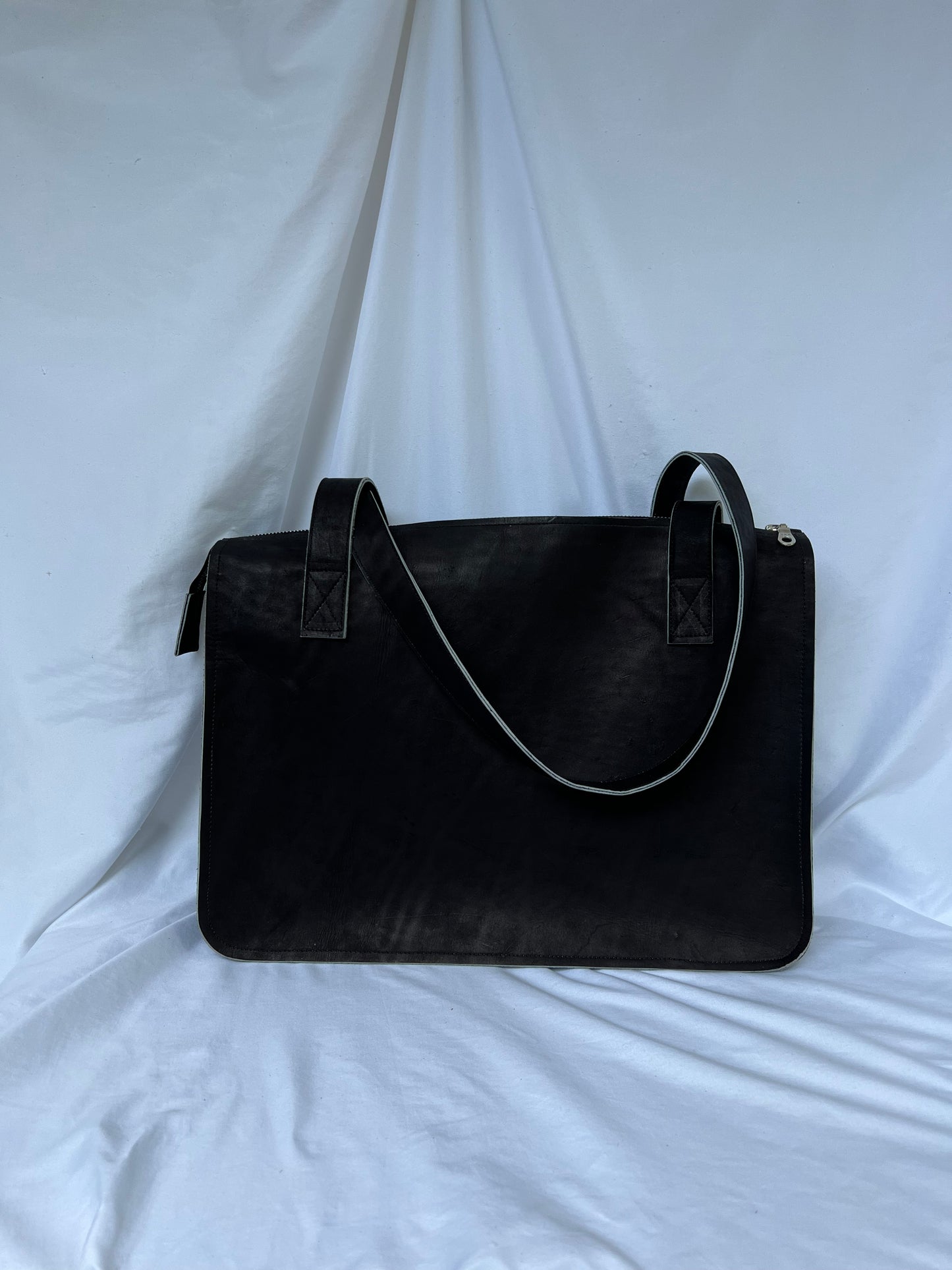 No. 295 shoulder bag